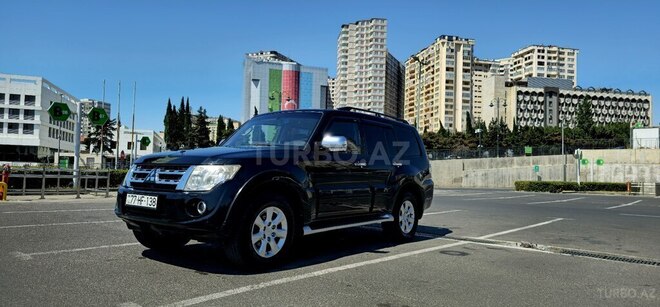 Mitsubishi Pajero 2013, 197,000 km - 3.5 l - Bakı