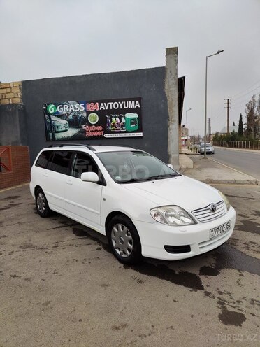 Toyota Corolla 2006, 290,000 km - 1.4 l - Gəncə