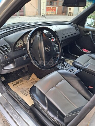 Mercedes C 230 2000, 247,896 km - 2.3 l - Bakı