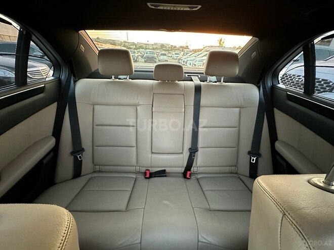 Mercedes E 250 2011, 275,000 km - 1.8 l - Bakı