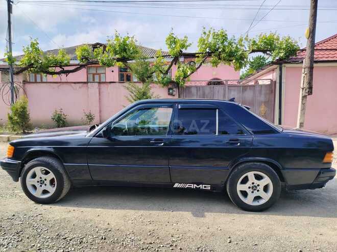 Mercedes 190 1993, 224,542 km - 2.5 l - Quba