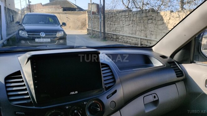 Mitsubishi L200 2007, 529,000 km - 2.5 l - Bakı