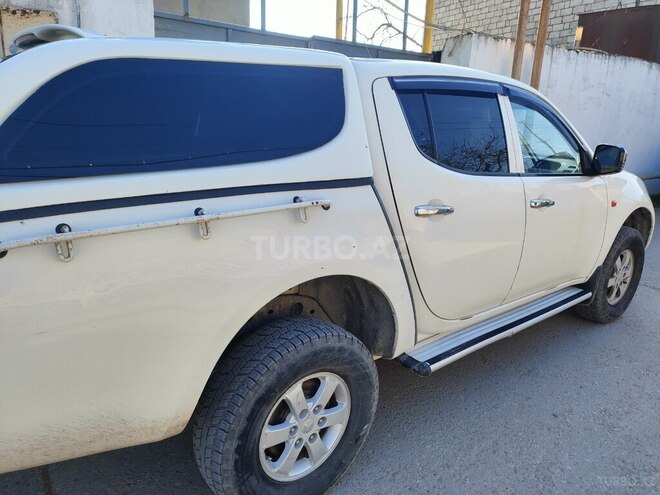 Mitsubishi L200 2007, 529,000 km - 2.5 l - Bakı