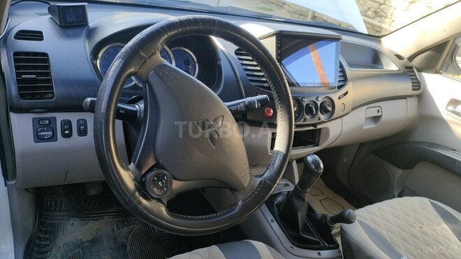 Mitsubishi L200 2007, 529,000 km - 2.5 l - Bakı