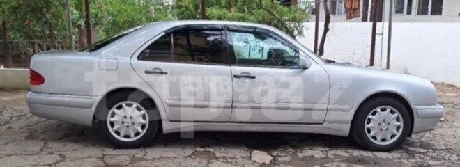 Mercedes E 280 1998, 274,000 km - 2.8 l - Bakı