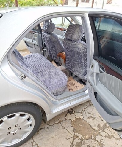 Mercedes E 280 1998, 274,000 km - 2.8 l - Bakı