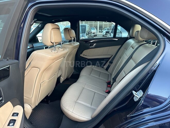 Mercedes E 250 2011, 275,000 km - 1.8 l - Bakı