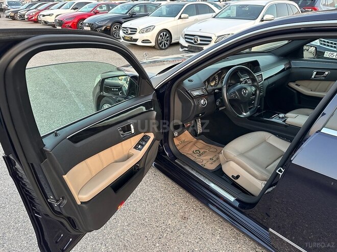 Mercedes E 250 2011, 275,000 km - 1.8 l - Bakı