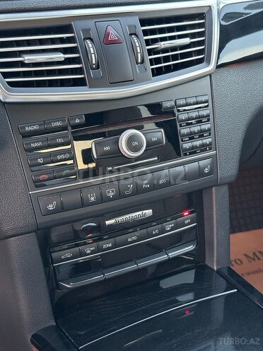 Mercedes E 250 2011, 275,000 km - 1.8 l - Bakı
