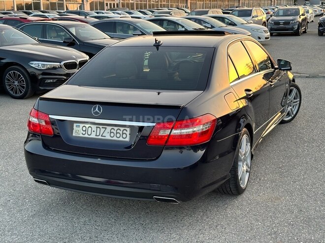 Mercedes E 250 2011, 275,000 km - 1.8 l - Bakı