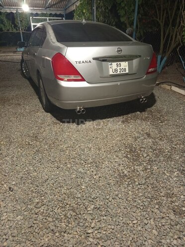 Nissan Teana 2003, 253,989 km - 2.4 l - Salyan