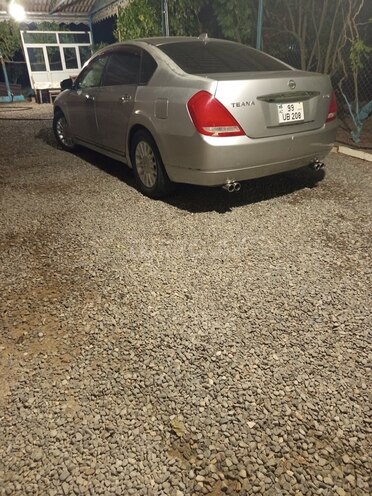 Nissan Teana 2003, 253,989 km - 2.4 l - Salyan