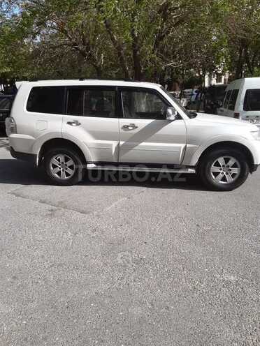 Mitsubishi Pajero 2007, 273,000 km - 3.0 l - Bakı