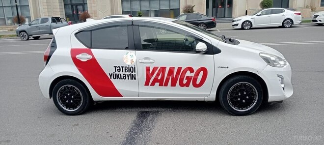 Toyota Aqua 2017, 159,000 km - 1.5 l - Bakı