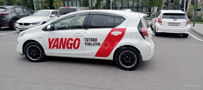 Toyota Aqua 2017, 159,000 km - 1.5 l - Bakı