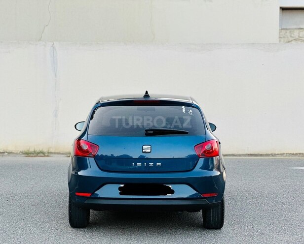 SEAT Ibiza-3