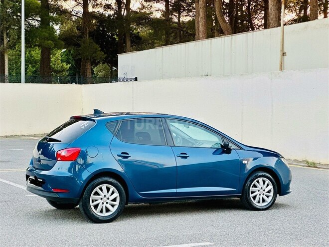 SEAT Ibiza-2