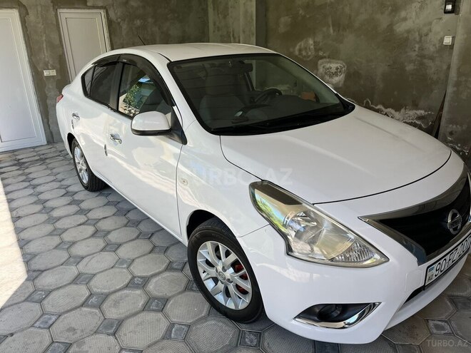 Nissan Sunny 2014, 121,500 km - 1.5 l - Bakı