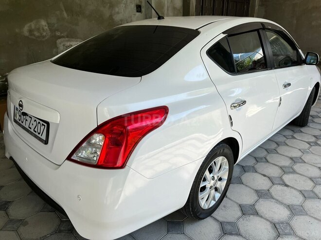 Nissan Sunny 2014, 121,500 km - 1.5 l - Bakı