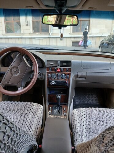 Mercedes C 180 1996, 423,000 km - 1.8 л - Bakı