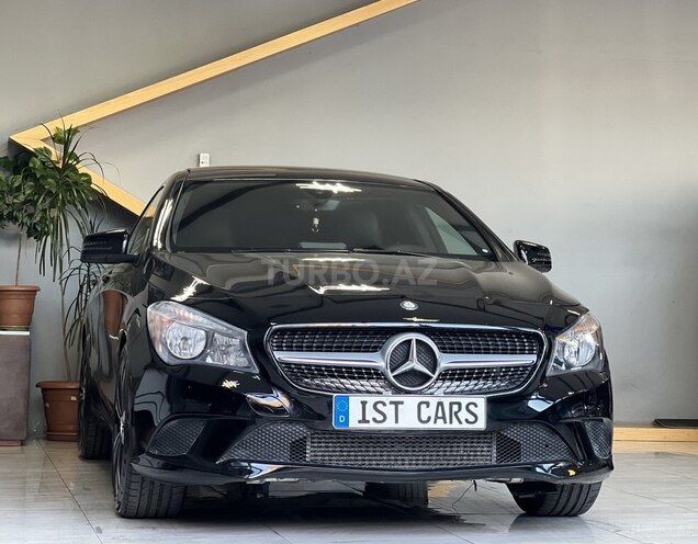 Mercedes CLA 250-1