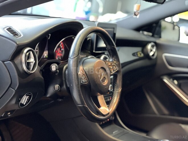 Mercedes CLA 250-14