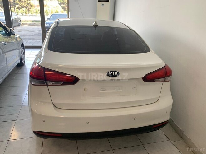 Kia Cerato 2018, 121,800 km - 1.6 l - Bakı