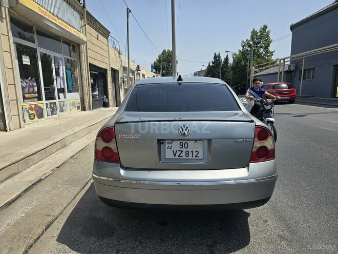 Volkswagen Passat 2004, 267,739 km - 1.8 l - Bakı