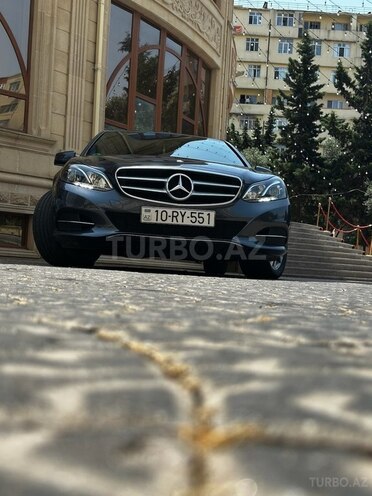 Mercedes E 220 d 2013, 173,000 km - 2.2 л - Bakı