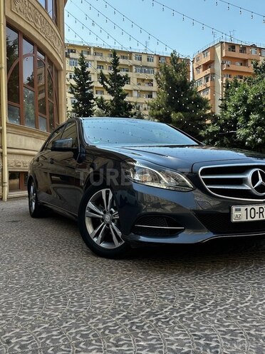 Mercedes E 220 d 2013, 173,000 km - 2.2 л - Bakı