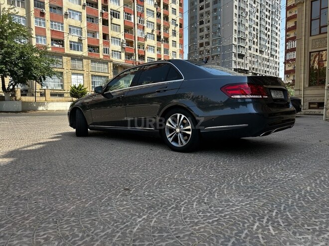 Mercedes E 220 d 2013, 173,000 km - 2.2 л - Bakı
