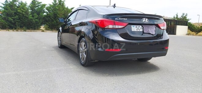 Hyundai Elantra 2015, 236,574 km - 1.8 л - Bakı