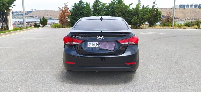 Hyundai Elantra 2015, 236,574 km - 1.8 л - Bakı