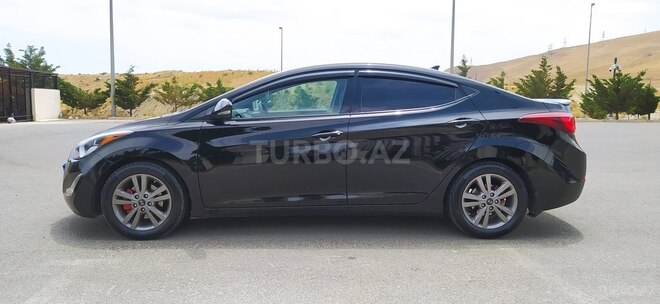 Hyundai Elantra 2015, 236,574 km - 1.8 л - Bakı