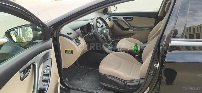 Hyundai Elantra 2015, 236,574 km - 1.8 л - Bakı