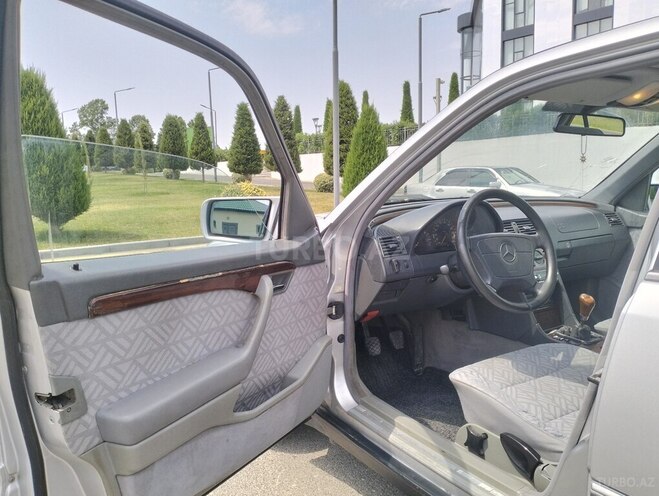 Mercedes C 180 1994, 342,000 km - 1.8 l - Ağcabədi