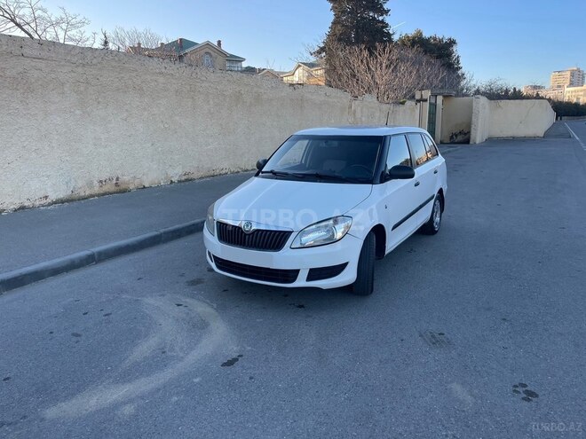 Skoda Fabia 2011, 341,000 km - 1.2 l - Bakı