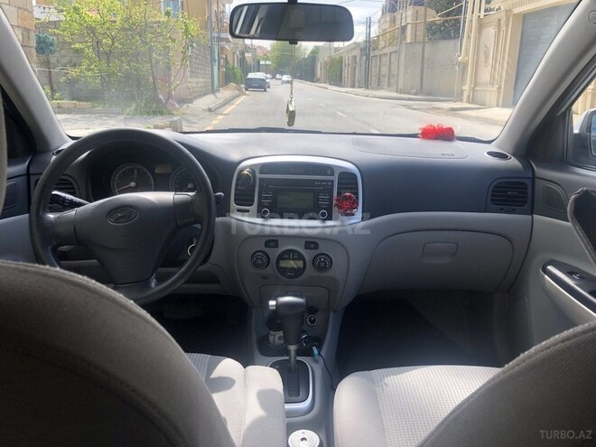 Hyundai Accent 2009, 196,000 km - 1.6 л - Bakı