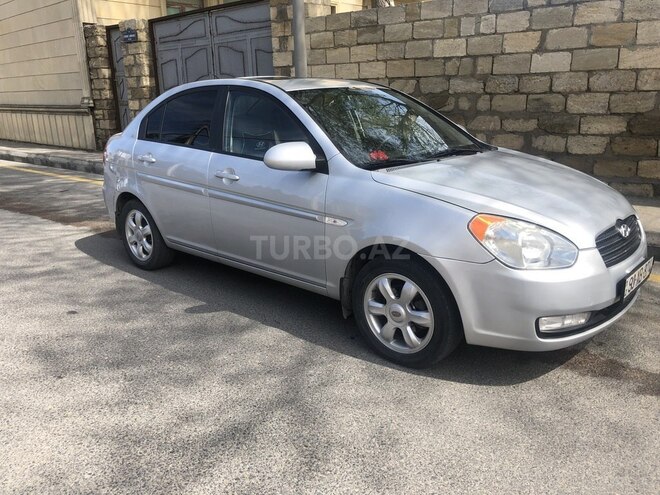 Hyundai Accent 2009, 196,000 km - 1.6 л - Bakı