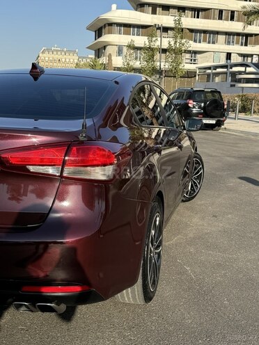 Kia Forte 2017, 180,000 km - 2.0 l - Bakı