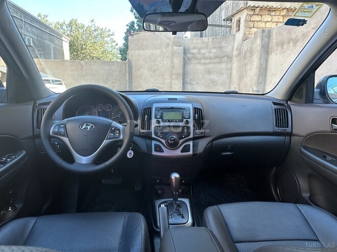 Hyundai i30 2008, 269,000 km - 2.0 l - Bakı