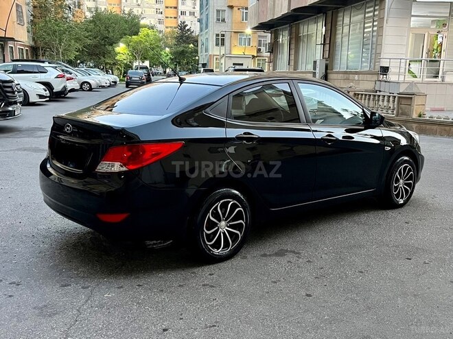 Hyundai Accent 2013, 90,000 km - 1.6 l - Bakı