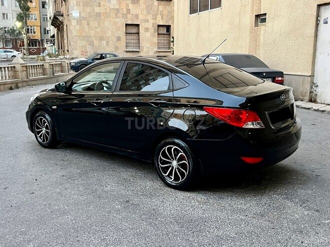 Hyundai Accent 2013, 90,000 km - 1.6 l - Bakı