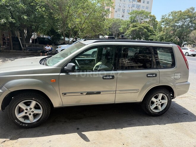 Nissan X-Trail 2003, 295,000 km - 2.2 l - Bakı
