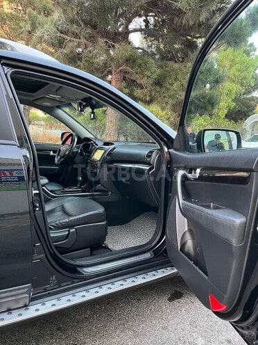 Kia Sorento-2
