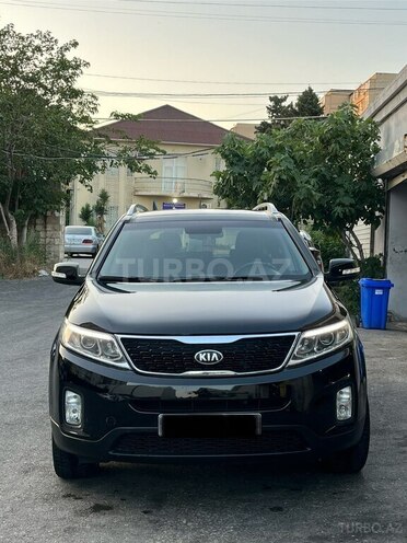 Kia Sorento-16