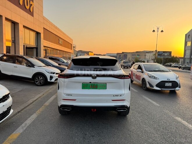 Changan  2024, 15,000 km - 1.5 l - Bakı