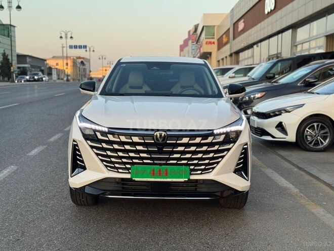 Changan  2024, 15,000 km - 1.5 l - Bakı