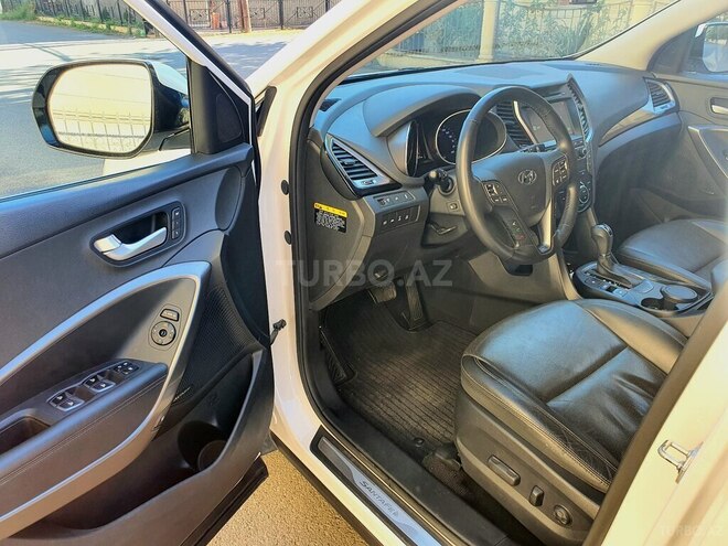 Hyundai Santa Fe-14