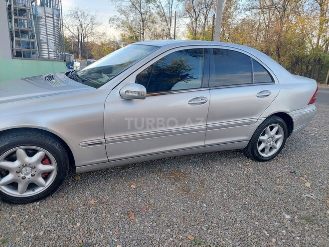 Mercedes C 240 2001, 532,000 km - 2.6 l - Qazax